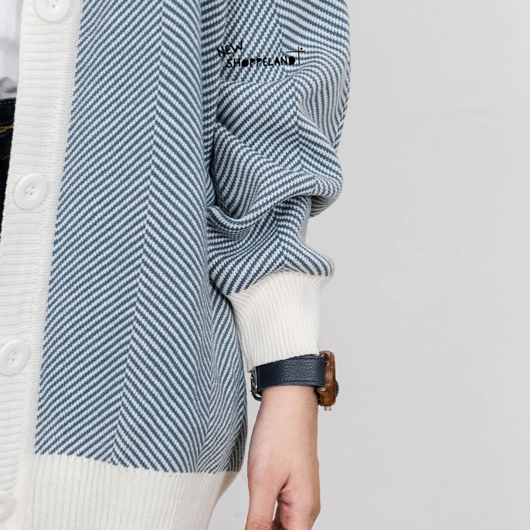 Nevine Oversize Knit Cardigan