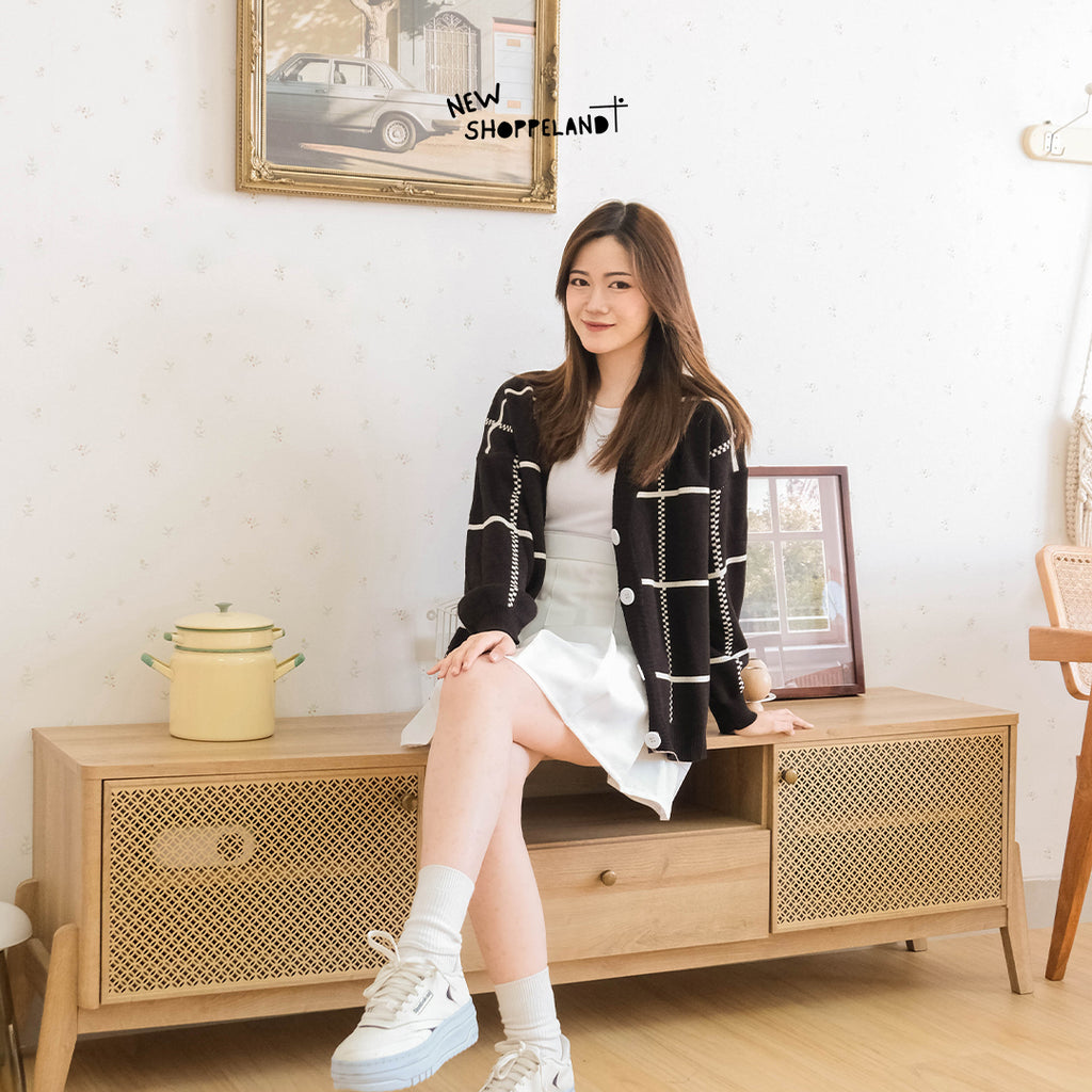 Nathan Grid Line Oversize Knit Cardigan Premium Korean Style