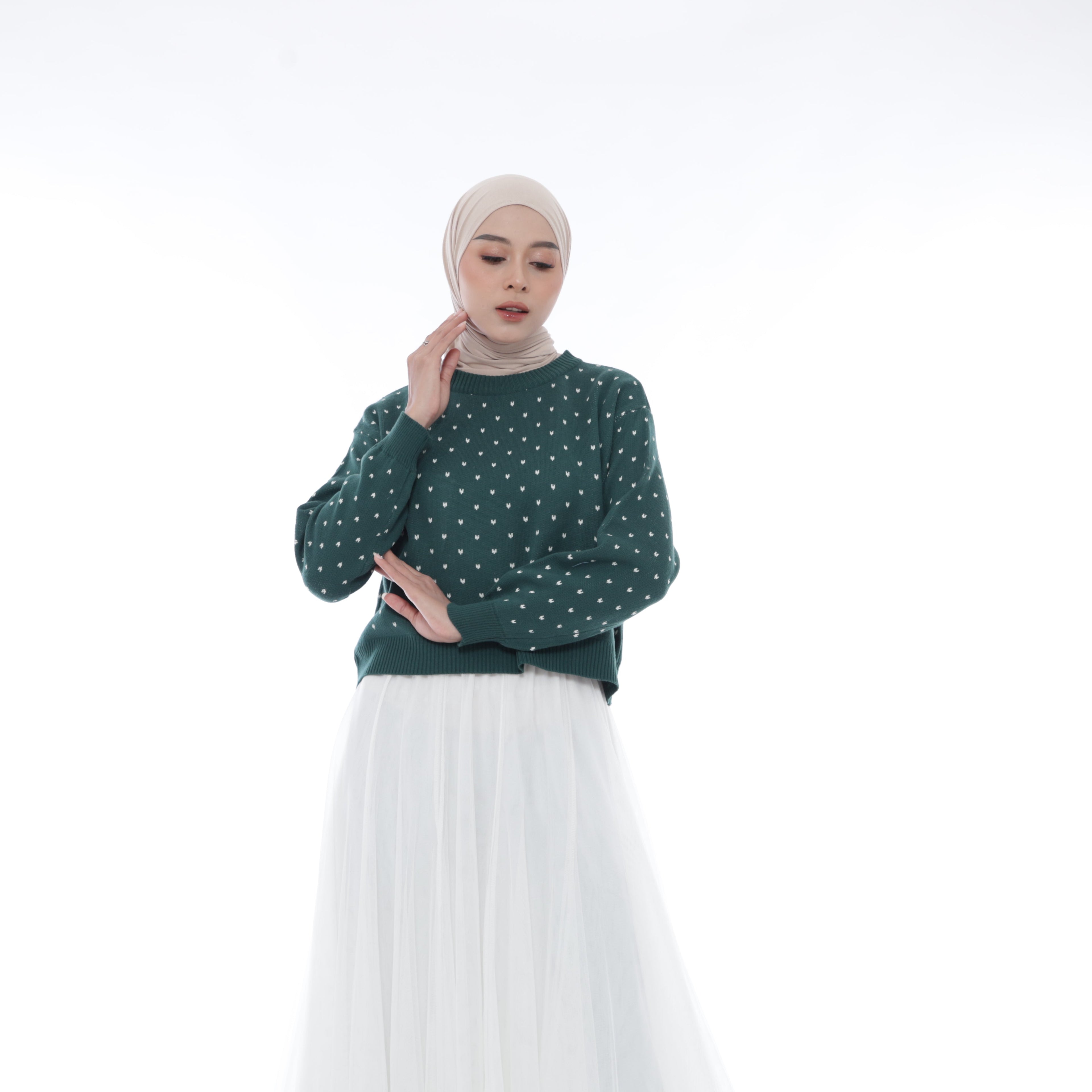 Pristine Mini Bow Knit Sweater